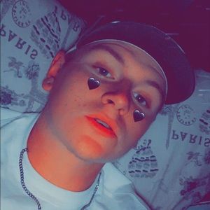 Meet your Posher, Justin